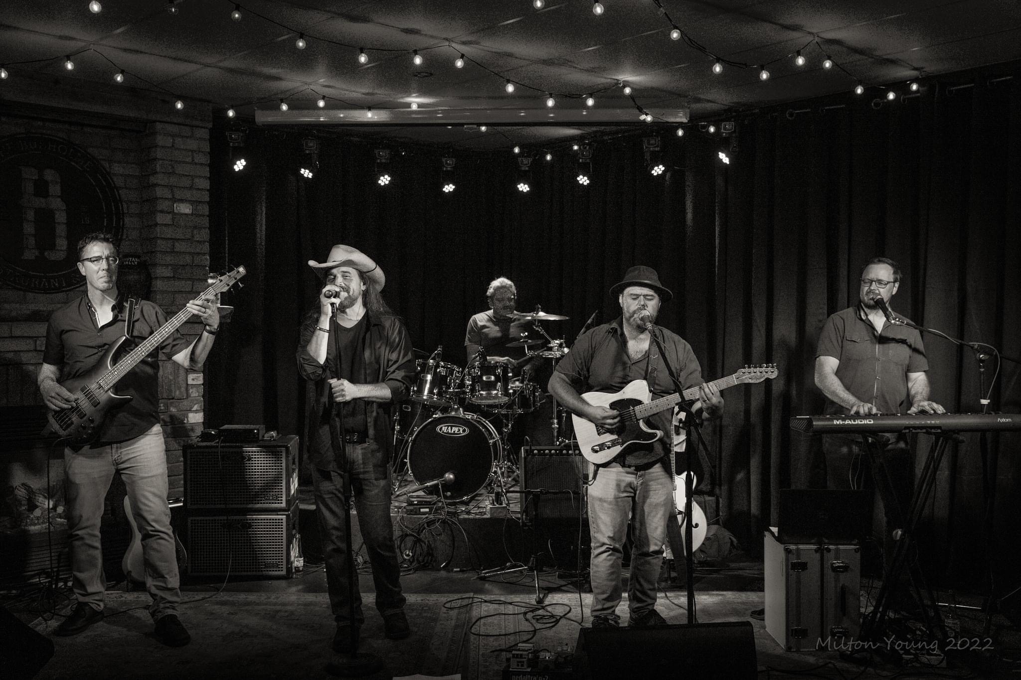 5-piece band Campfire Poets